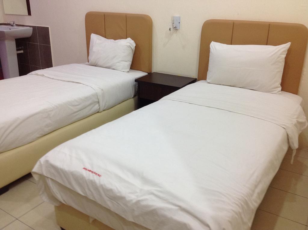 Dg One Stop Budget Hotel Ipoh Værelse billede